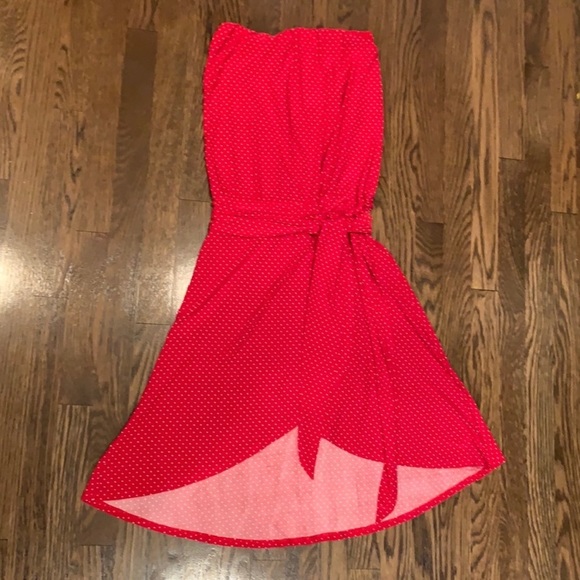 Veronica M Red Polka dot Strapless dress
Size: XS - Picture 5 of 9